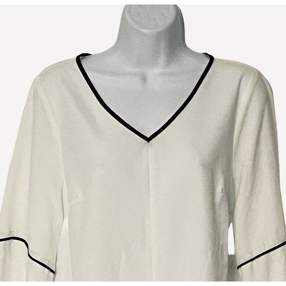 Monroe & Main Ivory Piped Blouse Split Hem Tunic V-Neck Office Career Casual Top - Picture 6 of 12